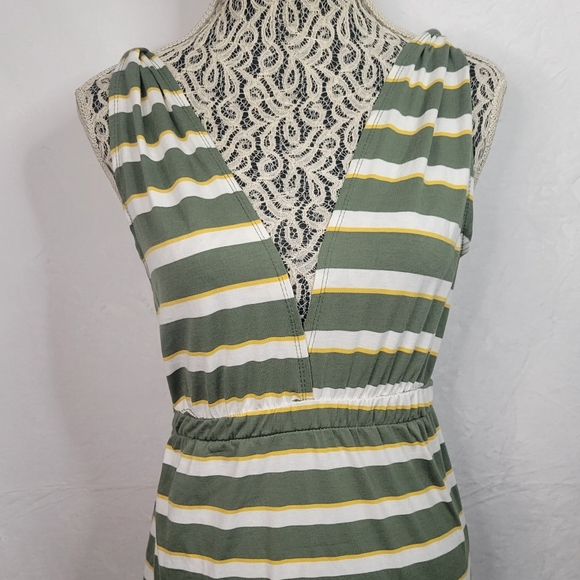 NWT Green & White Striped Maxi Dress - Picture 4 of 8